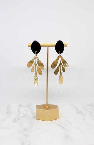 brass leaf statements - black